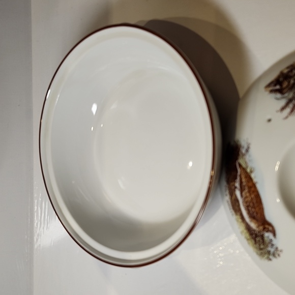 Vintage Royal worcester old English game 1978s Casserole dish with lid - Picture 2 of 7